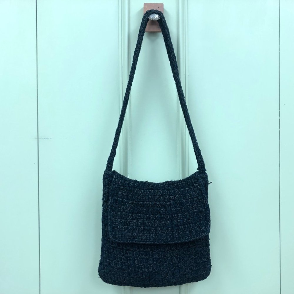 BLACK CROCHET CROSSBODY BAG ( UNDRANDED)